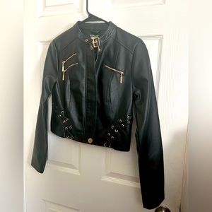 EC never worn Venus leather crop jacket zippers size xsmall